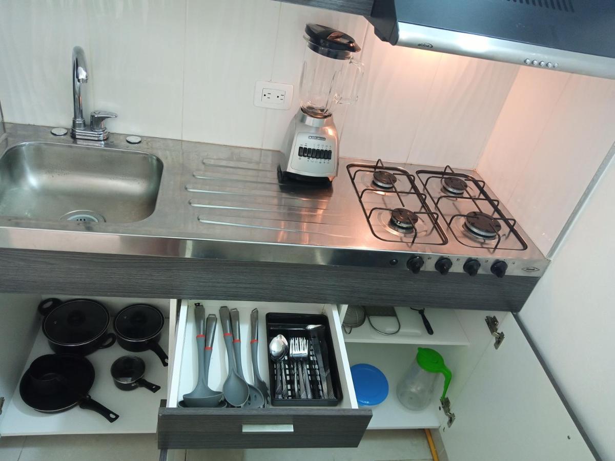 Vip Apartasuites Rosales 메딜린 외부 사진