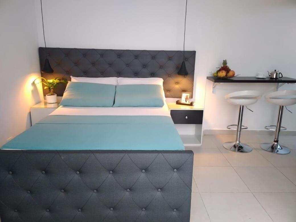 Vip Apartasuites Rosales 메딜린 외부 사진