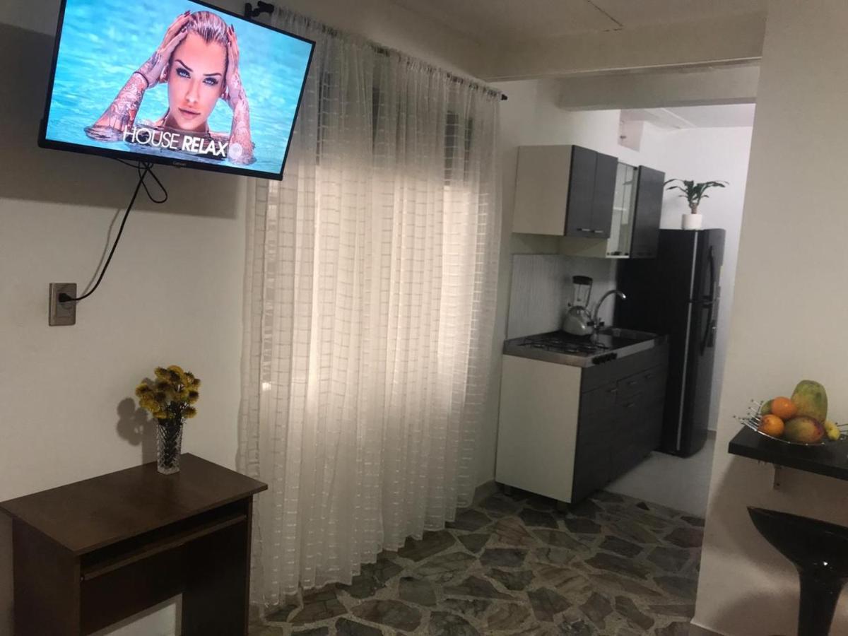 Vip Apartasuites Rosales 메딜린 외부 사진