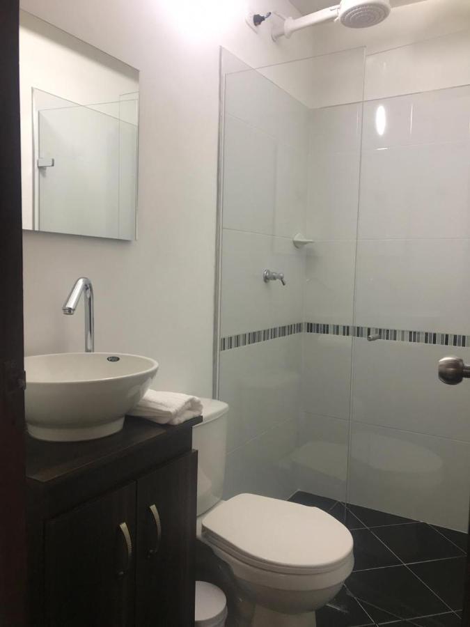 Vip Apartasuites Rosales 메딜린 외부 사진