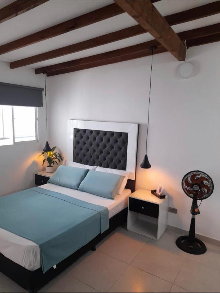 Vip Apartasuites Rosales 메딜린 외부 사진