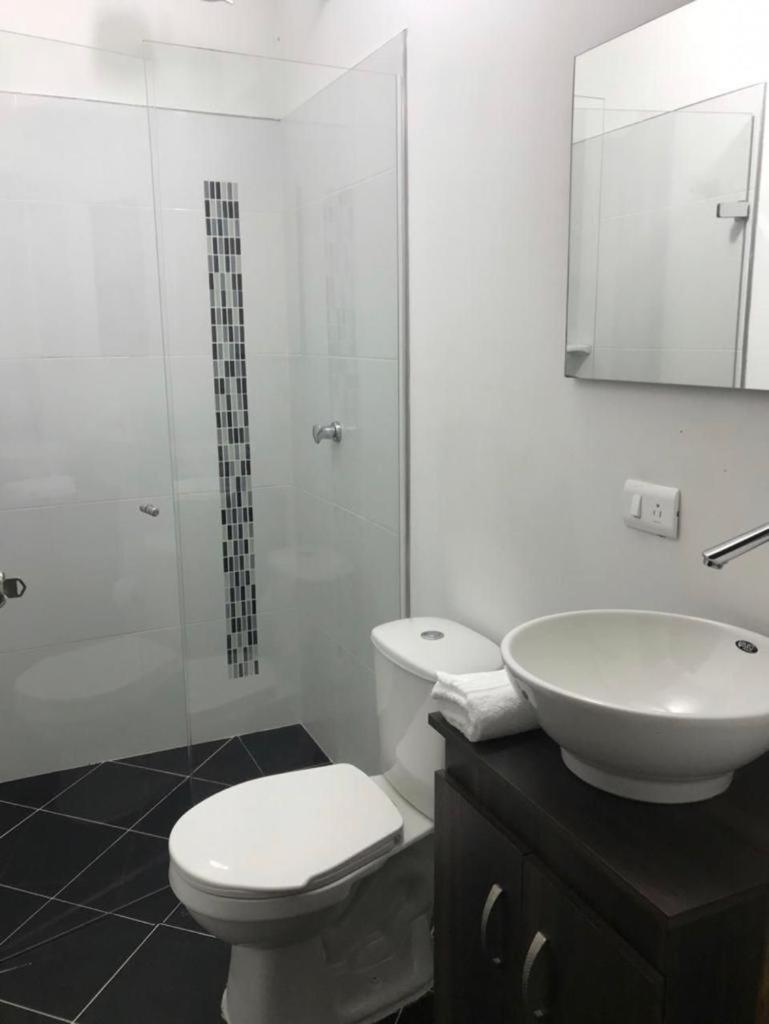 Vip Apartasuites Rosales 메딜린 외부 사진