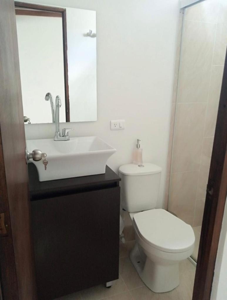 Vip Apartasuites Rosales 메딜린 외부 사진