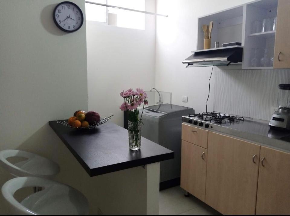 Vip Apartasuites Rosales 메딜린 외부 사진